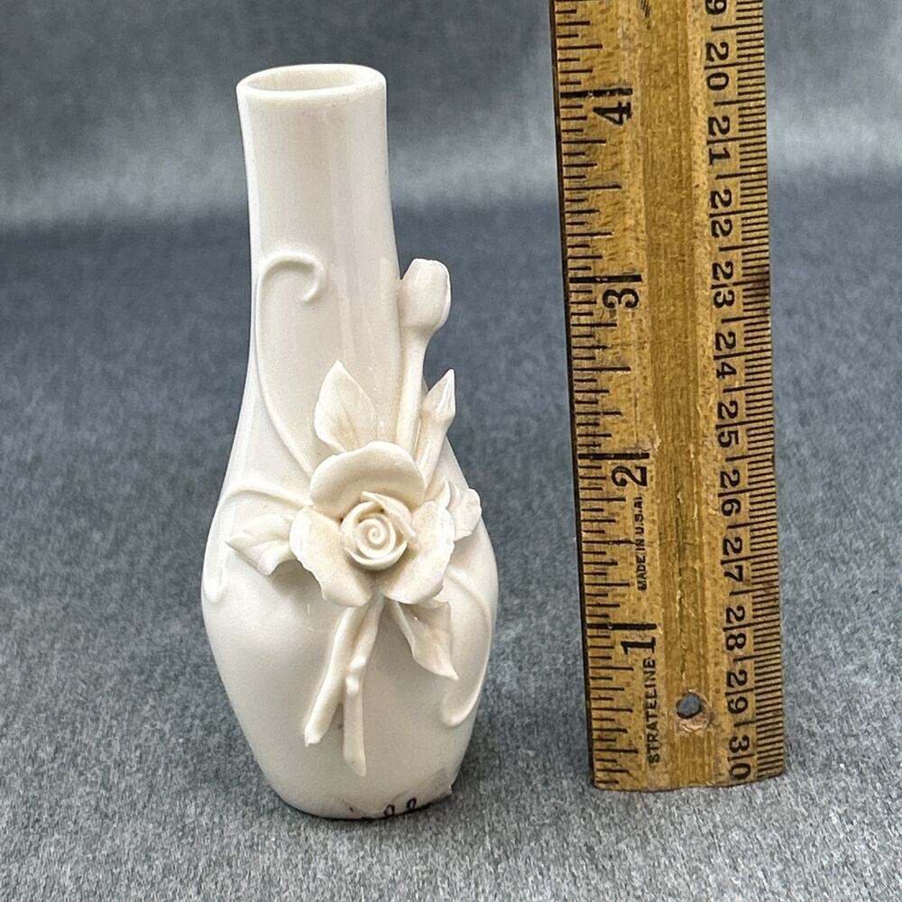 Paris Royal Mini Bud Vase 4 Inch White Porcelain 3D Sculpted Flower Vintage